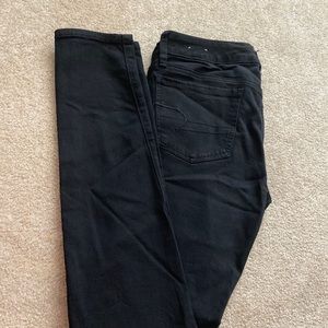 Size 8 Long American Eagle Mid Rise Jeggings